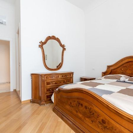 Viminale Apartment Teatro Dell'Opera Рим Екстер'єр фото