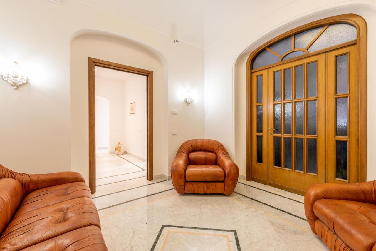 Viminale Apartment Teatro Dell'Opera Рим Екстер'єр фото